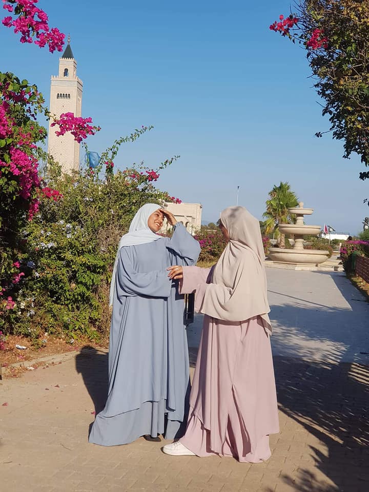 Amalya Hijabella brand katfia + robe