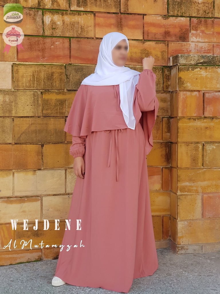  Wejdene  jilbab et cape