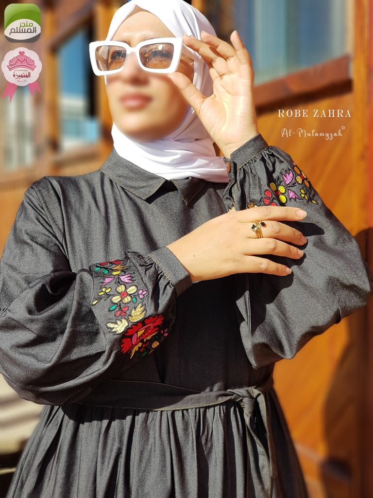 Robe Zahra