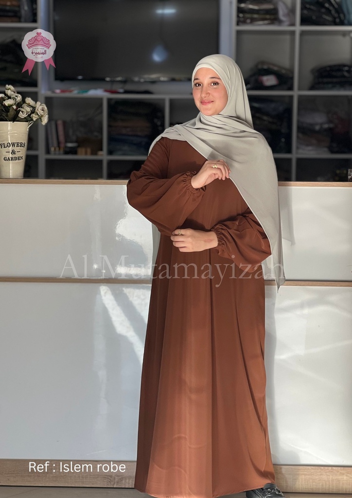 Robe Islem Prada